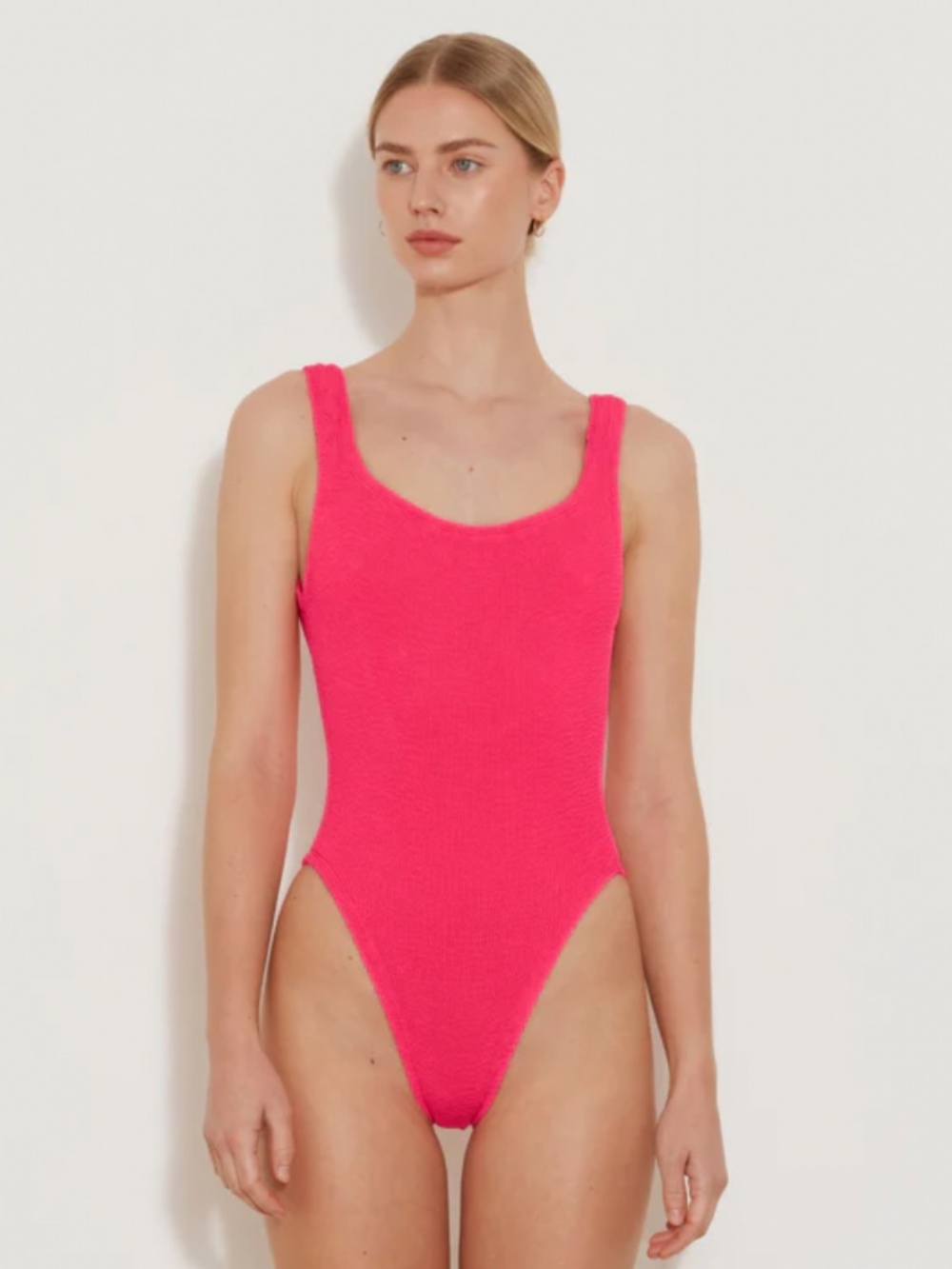 Hunza G Square Neck Swim - Picture 1 of 2